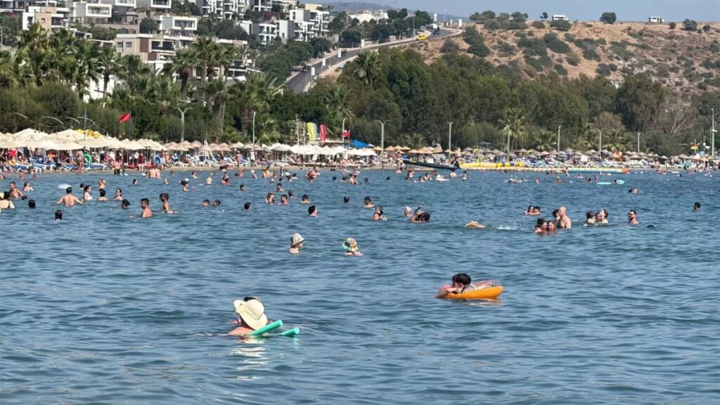 bodruma 570 bin yabanci turist geldi fJKJeFfa