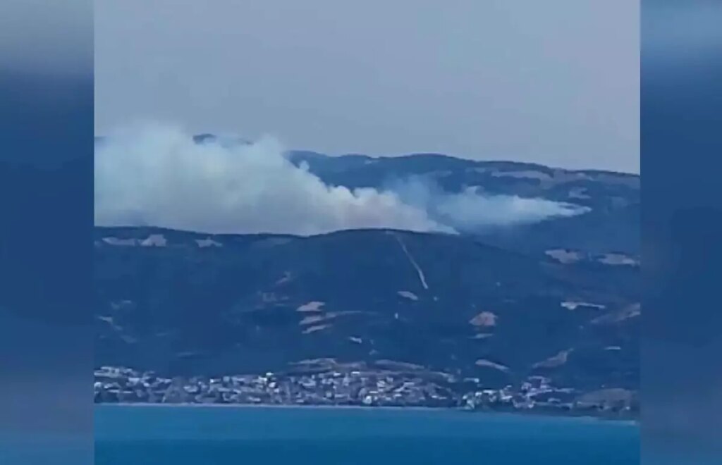 iznikte maki yangini L8Xw2Kc2