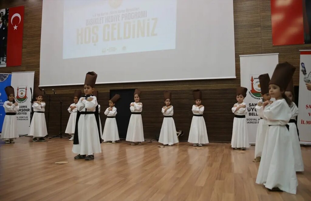 kuran kursu ogrencilerine bisiklet dagitimi 5ngtFxKu