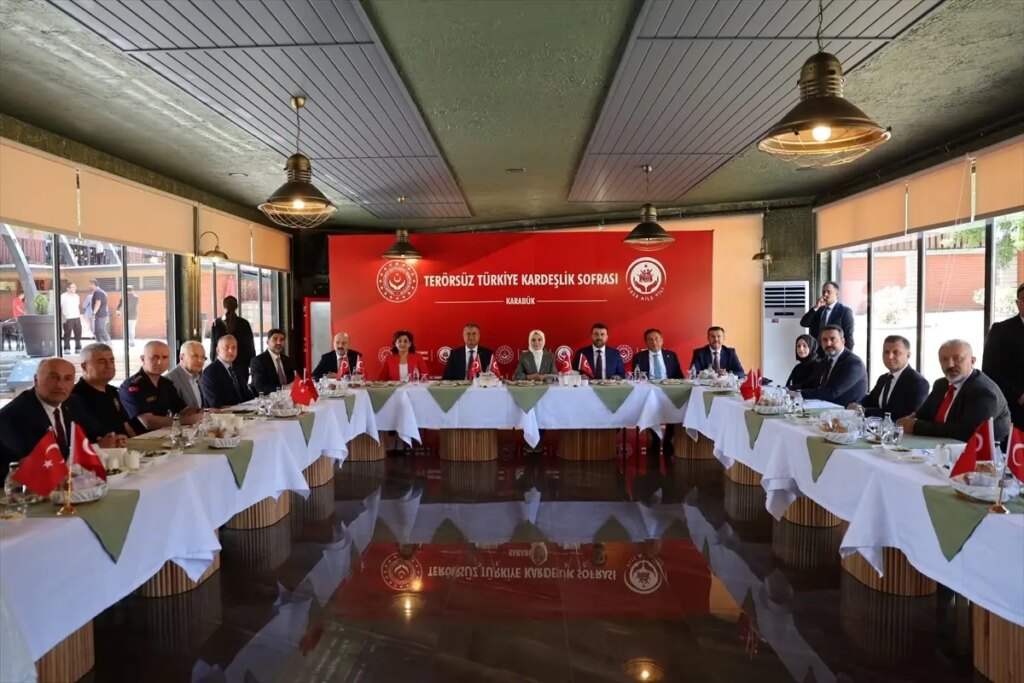 sehit aileleri terorsuz turkiye surecinin mimarlari vZdk2dGD