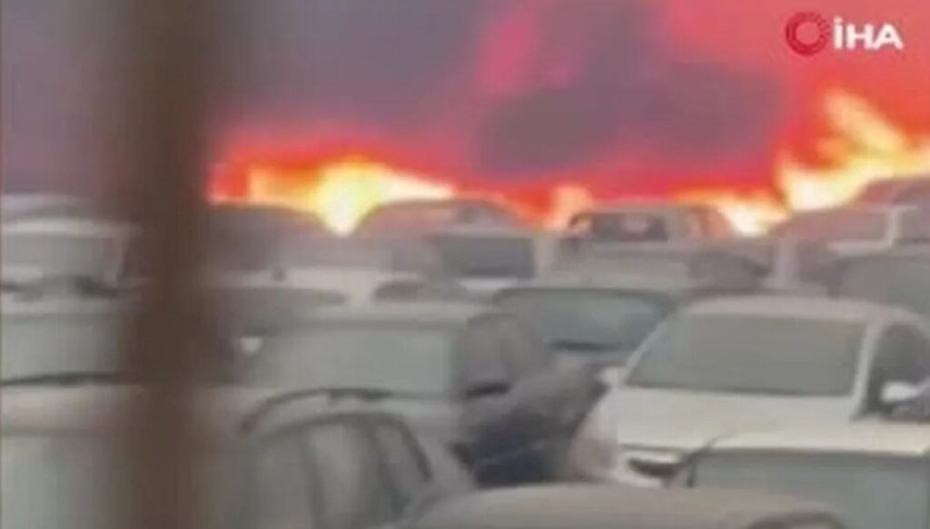 yunanistanda orman yangini otoparka sicradi 550 arac kule dondu nvdINa8h