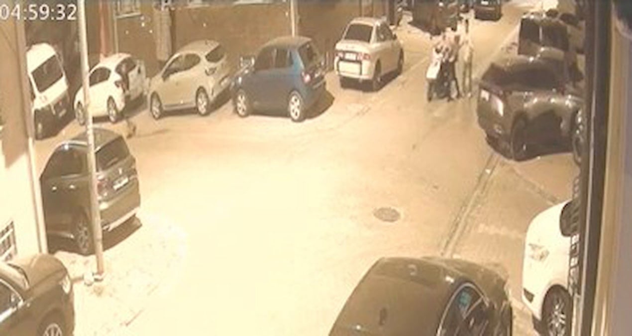 biri gozculuk yapti digeri motoru caldi UZBnJQex