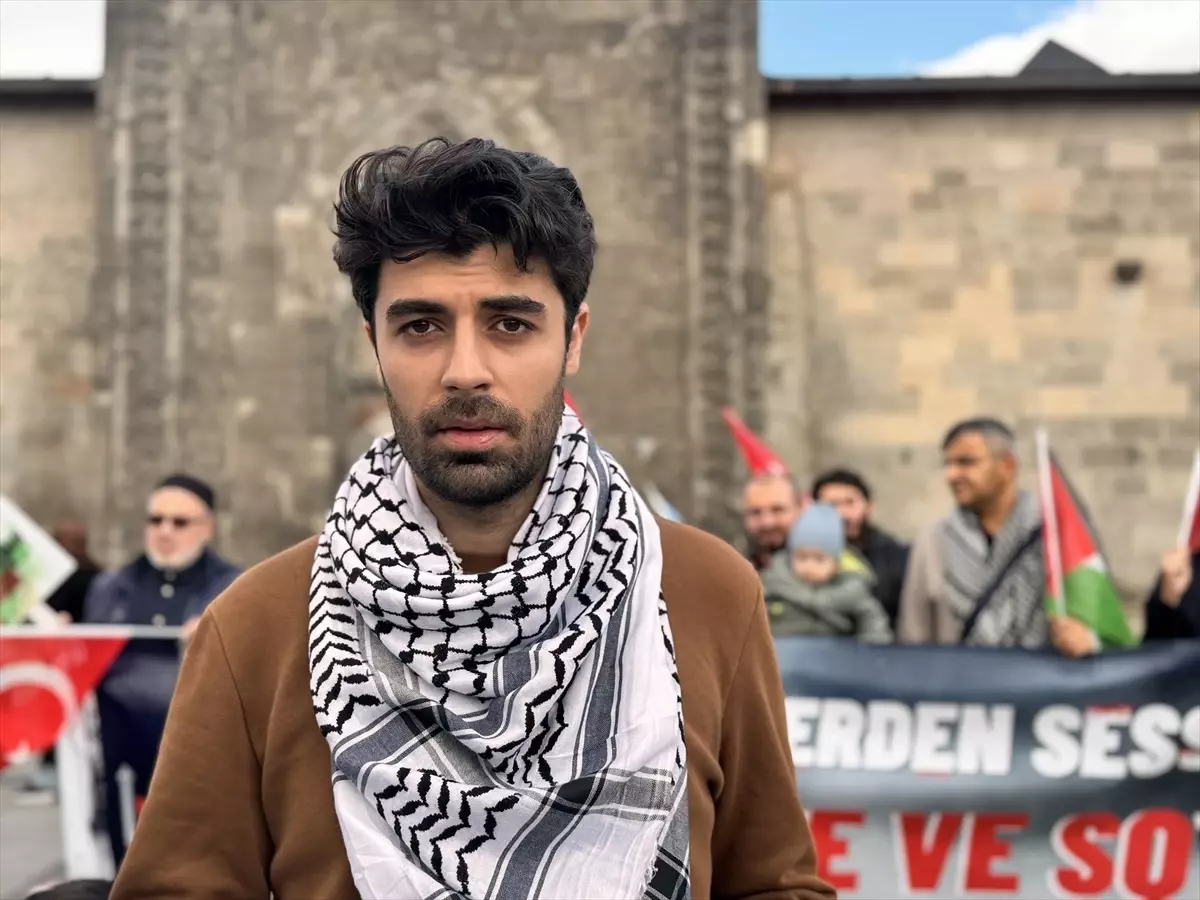 erzurumda saglik calisanlarindan gazzeye destek yuruyusu euC8lgy3