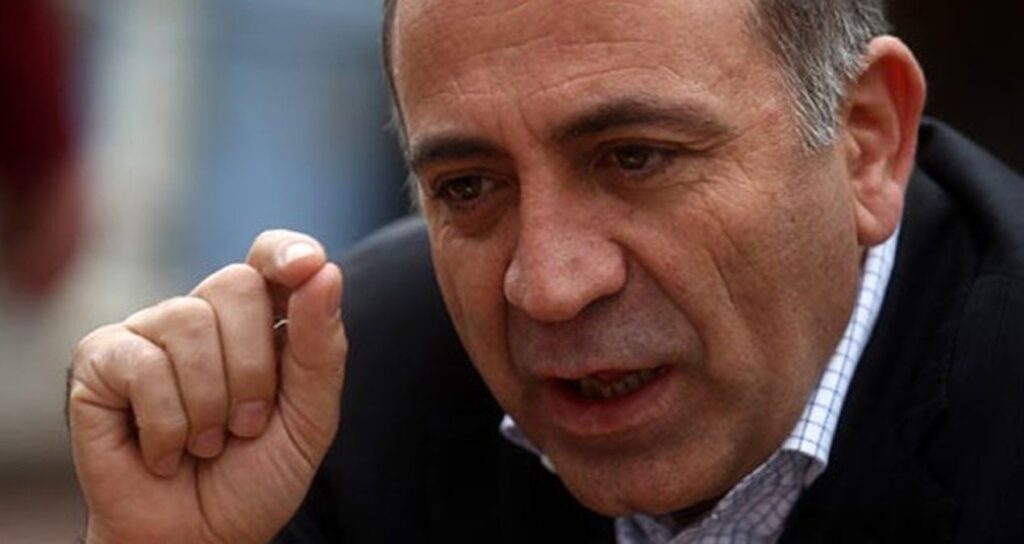 Gürsel Tekin’den ihraç kararı sonrası Özgür Özel ve Kılıçdaroğlu hamlesi