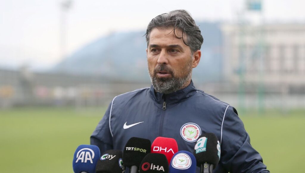 İlhan Palut, öğrencisine çıkıştı: “Kendisine çekidüzen vermeli”