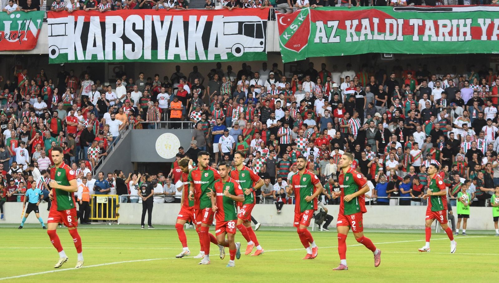 sezona 3te 3 ile basladi karsiyakadan zirveye bayrak tkg2AJWu