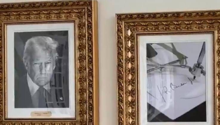 Trump’ın Biden’dan intikamı. Beyaz Saray’a Biden’ın fotosu yerine otomatik kalem koydu