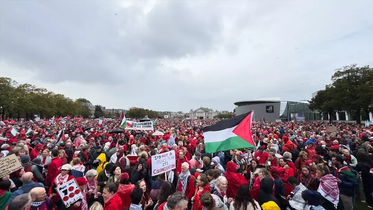 amsterdamda israil yanlisi politikalara tepki tTdyAULT