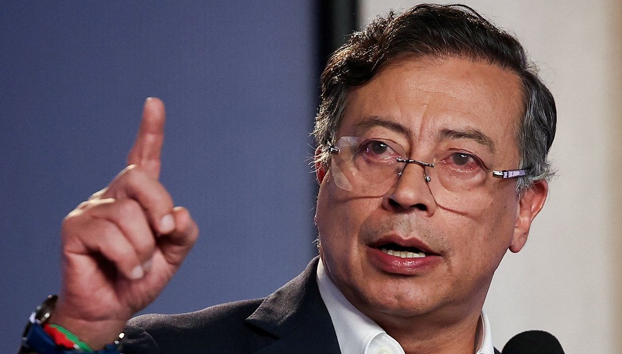 petro abdye rest cekti asla diz cokmeyecegim Hh2ukHNT.jpg