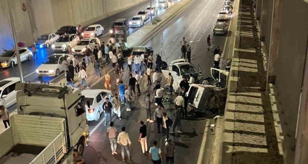 sanliurfada zincirleme dehset can aldi MpIBgEy4