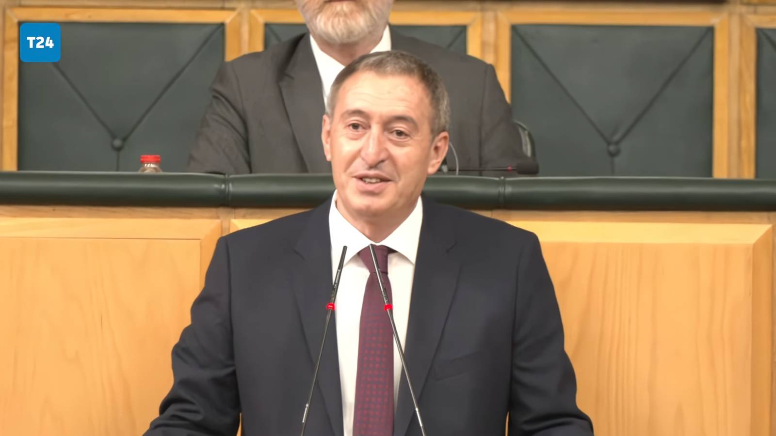 tuncer bakirhan mecliste kurulan komisyonun sayin ocalani dinlemesi gerekiyor bunu bir tabuya cevirmemeliyiz DEQhLIXh.png