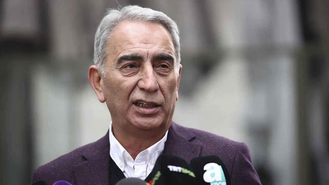 unlu is adamindan ekonomi cikisi enflasyon dusse bile bir sey ifade etmez UAzuMd3s.jpg