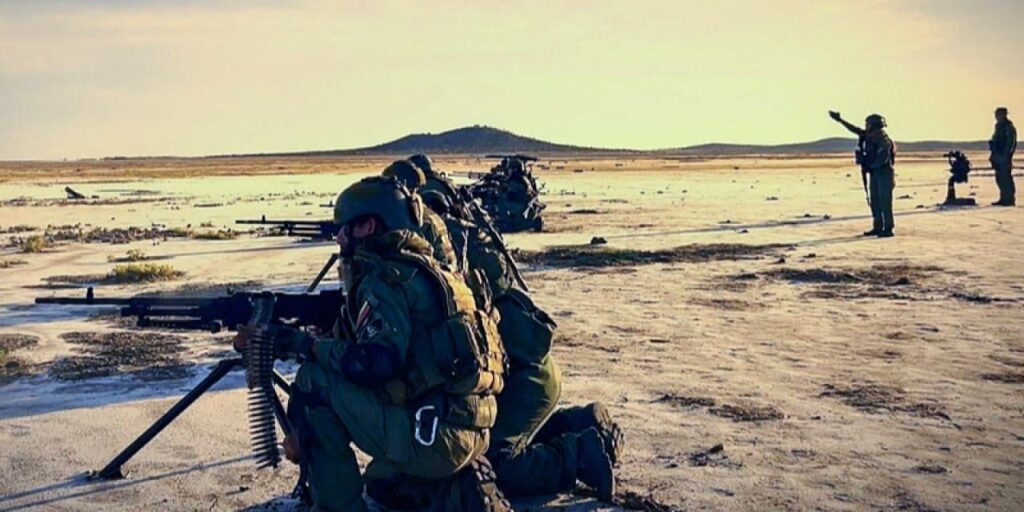 venezuela abdye karsi harekete gecti milis egitimleri basladi Ej4muzbC.jpg