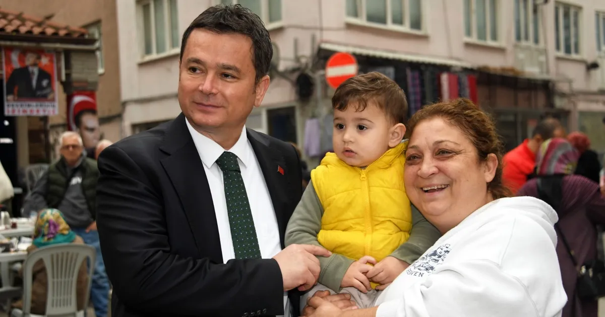 bursa osmangazide baskan aydindan hocahasana ziyaret 8gWclO5v.webp