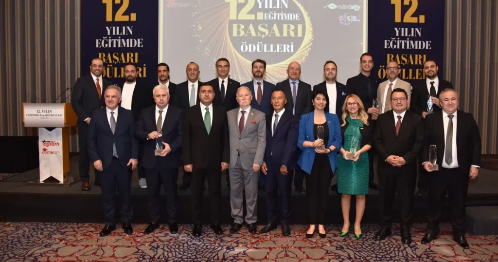 emko egitim cozumlerine yilin egitim teknolojileri sirketi odulu ycnbdCf6.webp