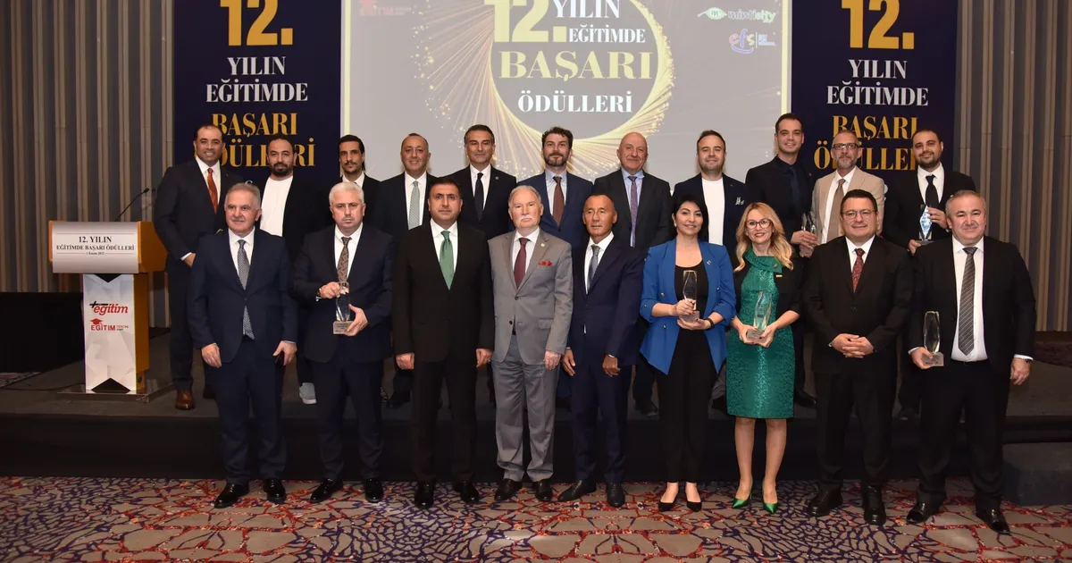 emko egitim cozumlerine yilin egitim teknolojileri sirketi odulu ycnbdCf6.webp