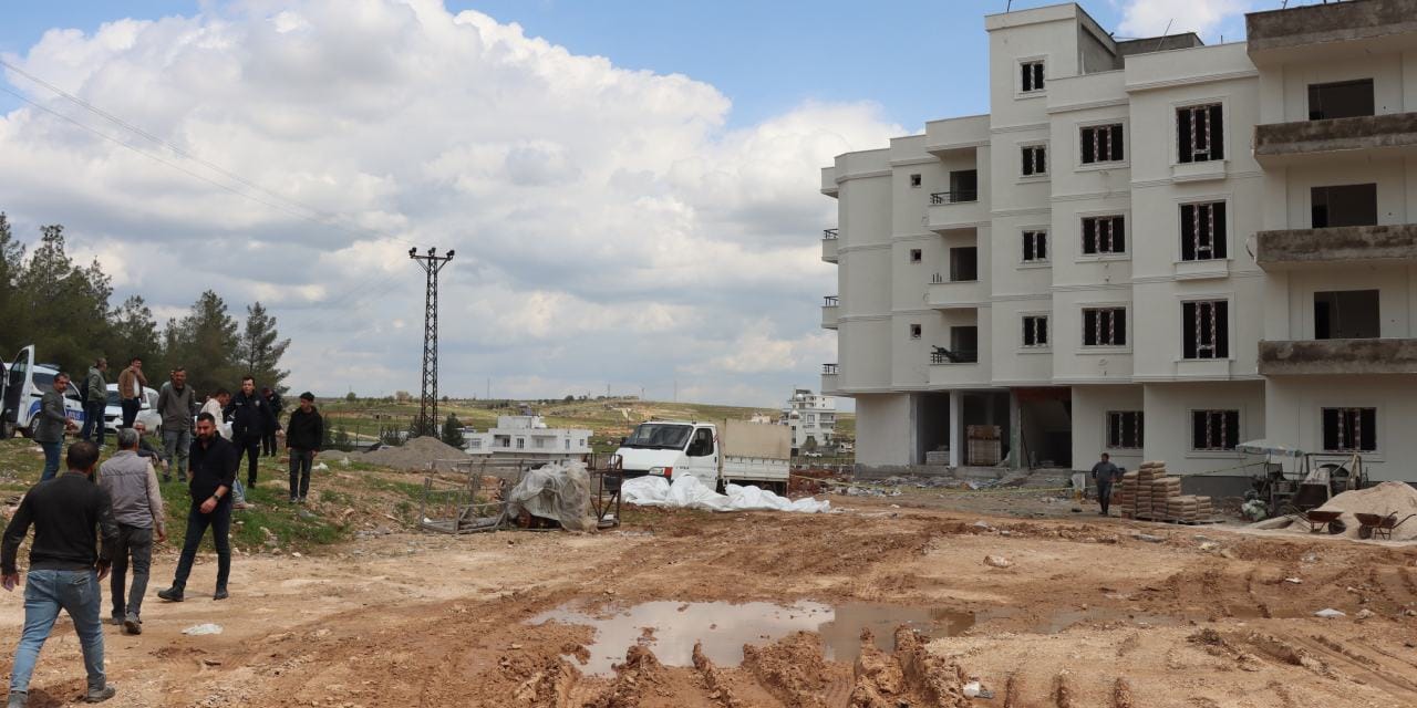 Mardin’de İnşaat Kazası: Düşen İşçi Hayatını Kaybetti