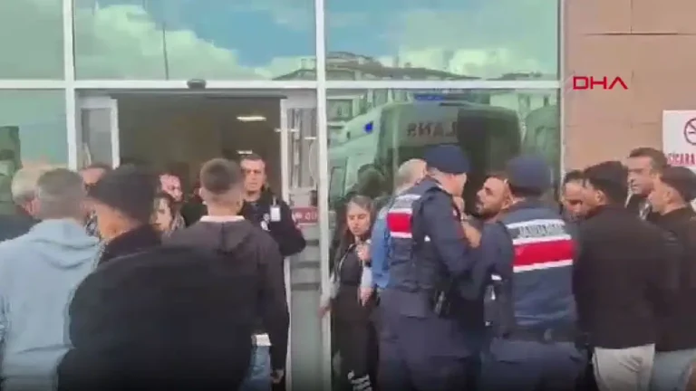 nigdede-iki-aile-arasinda-silahli-kavga-amca-oldu-yegeni-agir-yarali-rkjFQg2Q
